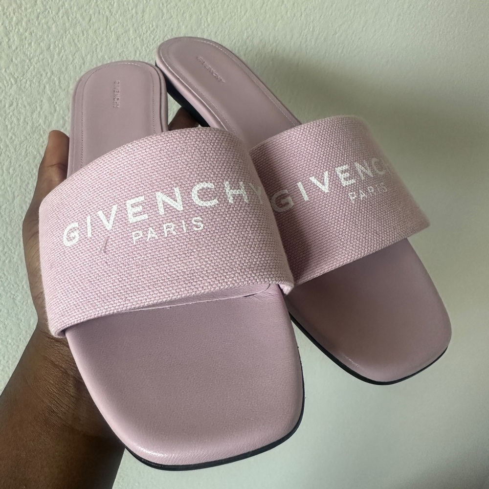 GIVENCHY SANDALS